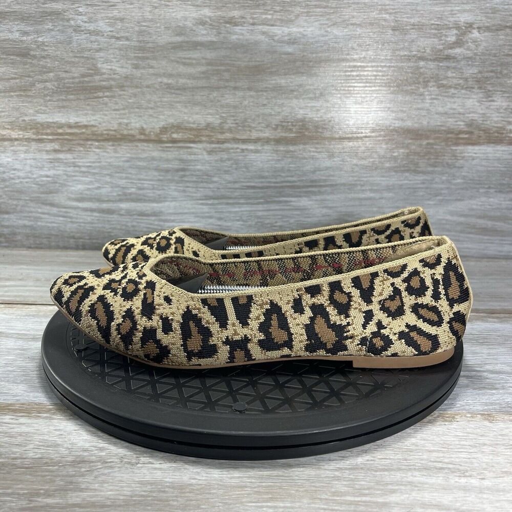 Skechers Womens Stretch Fit Cleo-Claw Leopard Print Slip On Ballet Flats Size 10